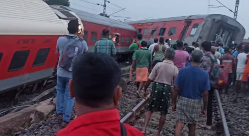 howrah-mumbai-train_accident