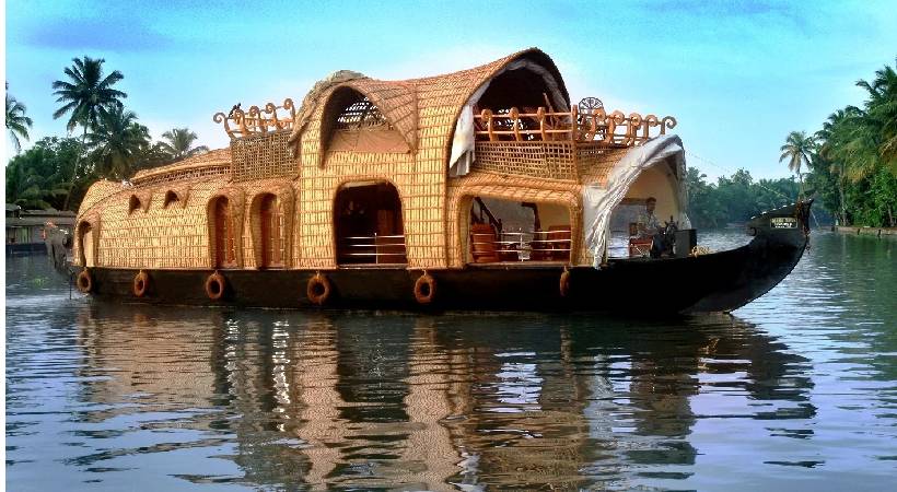 House boat