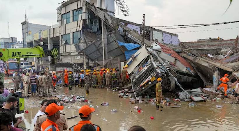 Lucknow Building Collapse