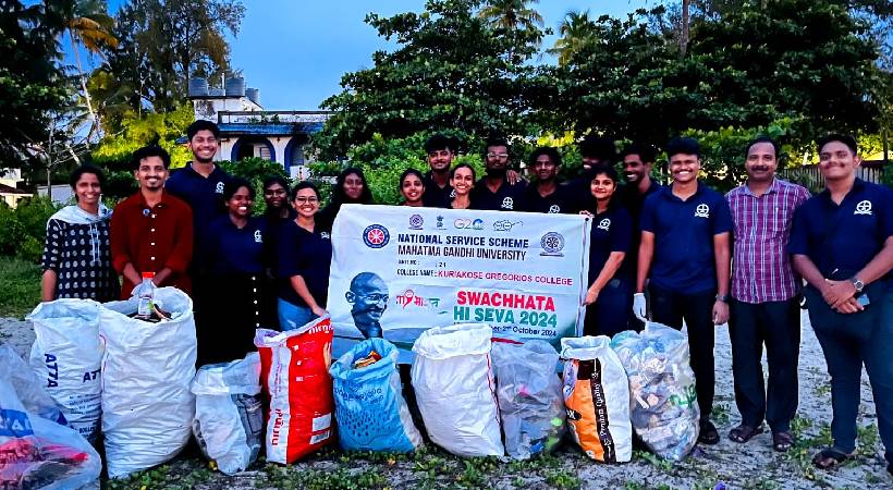 Alappuzha Beach cleaning