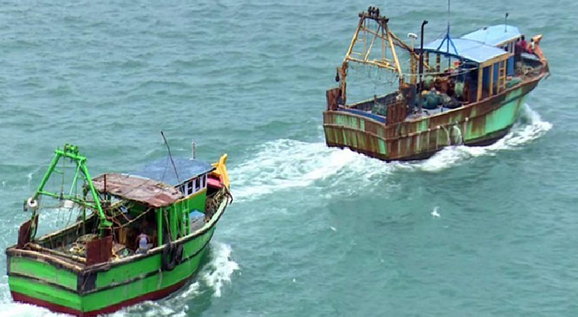 Sri Lanka Navy arrests Tamil fishermen