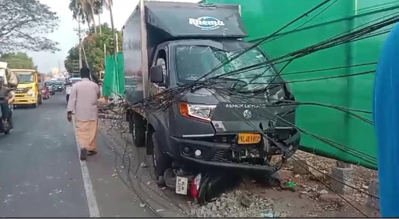 accident-perumbavoor